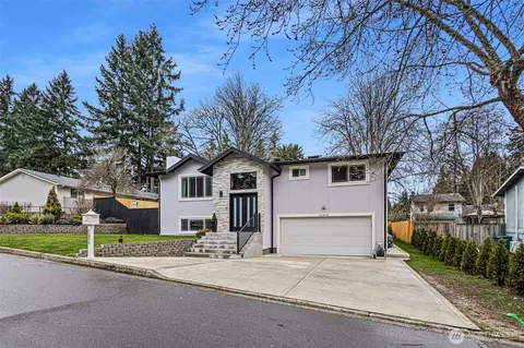 11810 SE 323rd Pl, Auburn, WA 98092