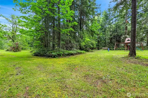 Exterior - 19214 Patterson Rd E, Orting, WA 98360 photo 4 of 6