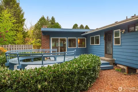 Exterior - 921 241st Pl SW, Bothell, WA 98021 photo 10 of 11