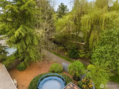 Exterior - 921 241st Pl SW, Bothell, WA 98021 photo 11 of 11