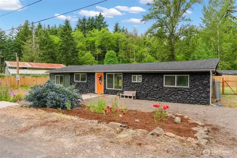 131 Mcgeary Rd, Kelso, WA 98626