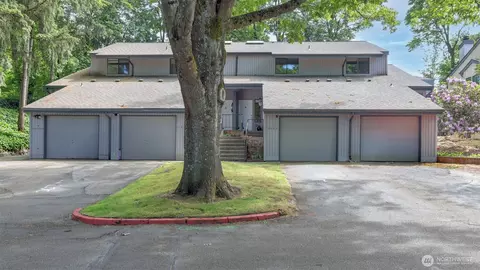 11543 SE 175th St #3, Renton, WA 98058