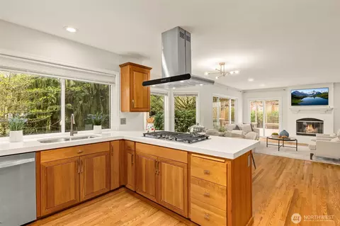 Kitchen - 15409 101st Pl NE, Bothell, WA 98011 photo 1 of 5