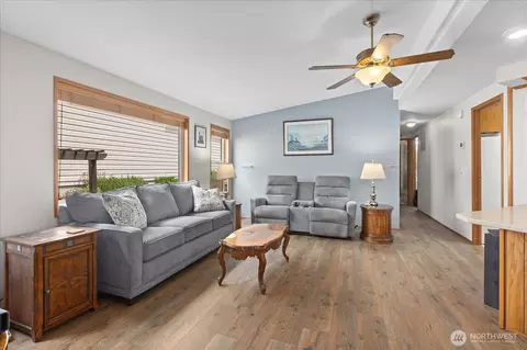 24201 8th Pl W, Bothell, WA 98021 photo 4