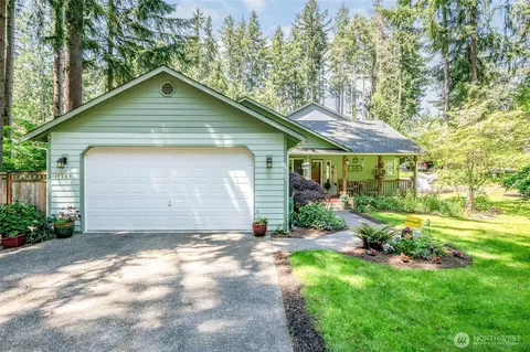 17607 Vine Ln SE, Yelm, WA 98597