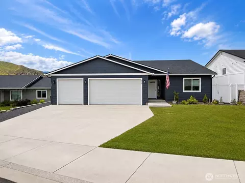 540 S Juli Ave, East Wenatchee, WA 98802