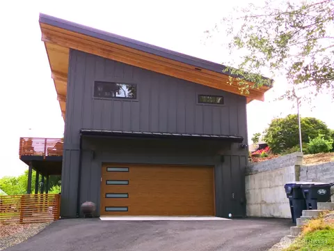 1011 Alden Rd, Aberdeen, WA 98520
