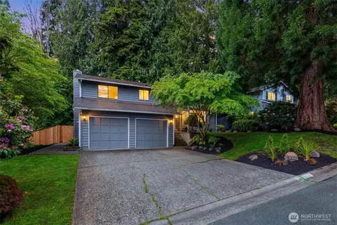 Exterior - 332 163rd Pl SE, Bothell, WA 98012 photo 6 of 6