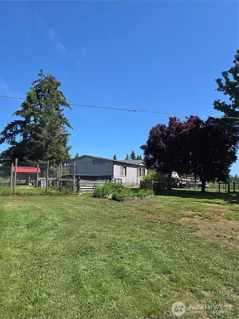 205 Nikula Rd, Winlock, WA 98596