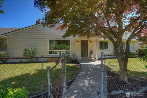1517 S Lawrence St, Tacoma, WA 98405