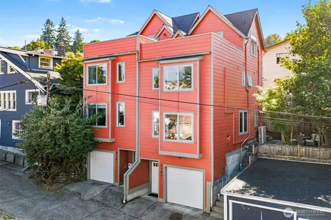 316 W Barrett St #B, Seattle, WA 98119