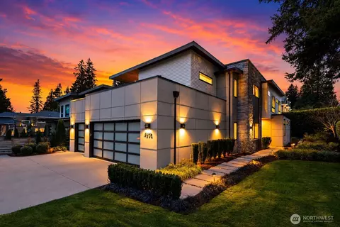 4605 108th Ave NE, Kirkland, WA 98033