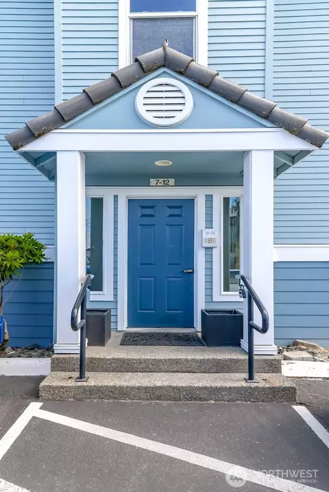 625 N Jackson St #A-7, Tacoma, WA 98406