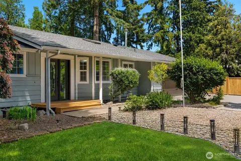 4104 60th Ave SW, Olympia, WA 98512