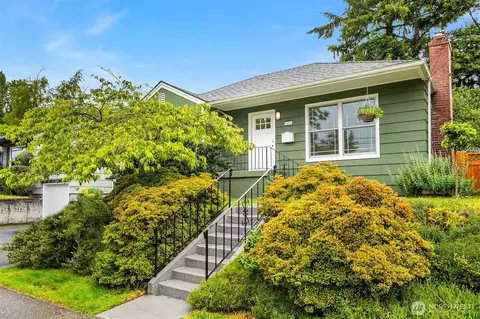 8816 16th Ave SW, Seattle, WA 98106