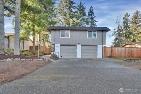 4108 80th Ave W, University Place, WA 98466