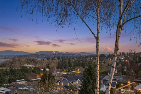 7508 56th Ave NE, Seattle, WA 98115