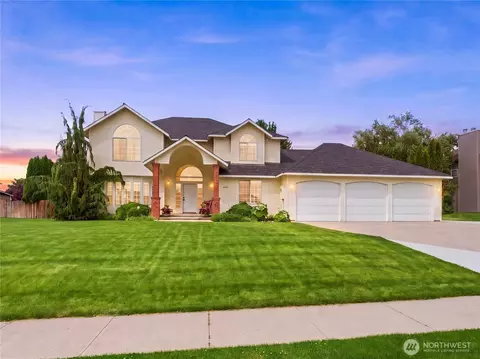 2220 Fancher Heights Blvd, East Wenatchee, WA 98802