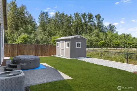 Exterior - 3569 Elmont Ave, Enumclaw, WA 98022 photo 5 of 7