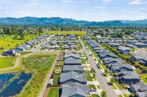 View/Area - 3569 Elmont Ave, Enumclaw, WA 98022 photo 4 of 4