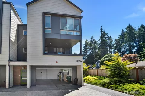 18402 Corliss Ave #A, Shoreline, WA 98133