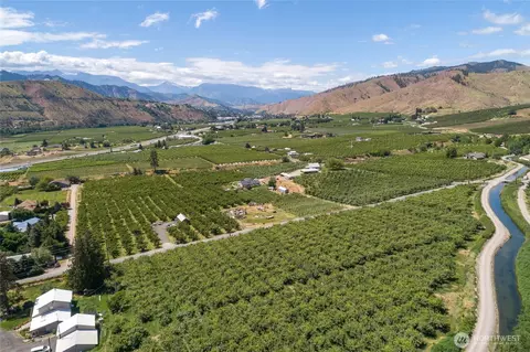 0 Red Apple Rd, Cashmere, WA 98815