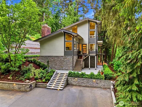 132 224th St SE, Bothell, WA 98021