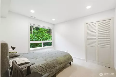 Bedroom - 132 224th St SE, Bothell, WA 98021 photo 4 of 4