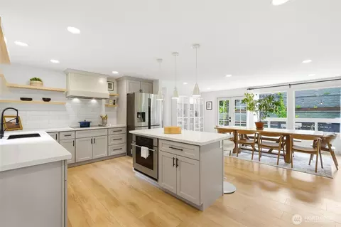 Kitchen - 132 224th St SE, Bothell, WA 98021 photo 4 of 6