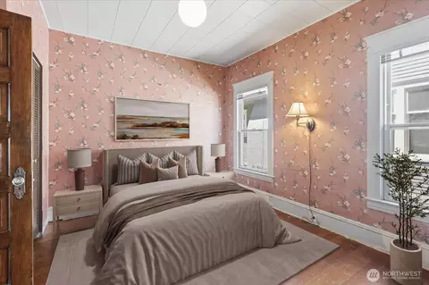 Bedroom - 1621 Colby Ave, Everett, WA 98201 photo 2 of 5