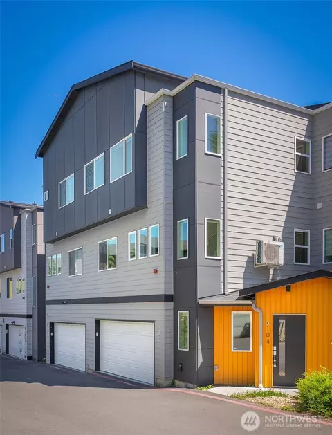 17510 W Main St #F104, Monroe, WA 98272