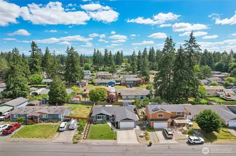 View/Area - 716 E 190th, Spanaway, WA 98387 photo 1 of 5
