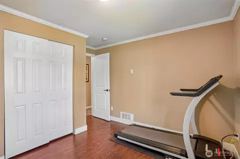 Bedroom - 716 E 190th, Spanaway, WA 98387 photo 6 of 6