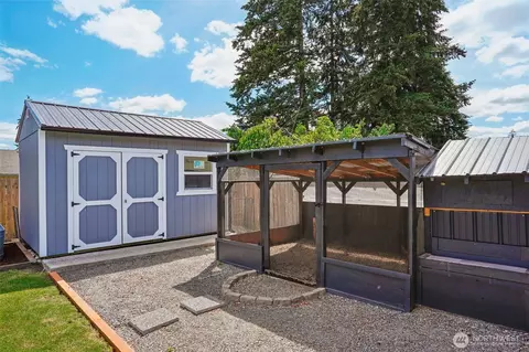 Exterior - 716 E 190th, Spanaway, WA 98387 photo 6 of 8