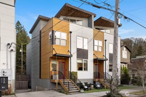 2422 55th Ave SW, Seattle, WA 98116