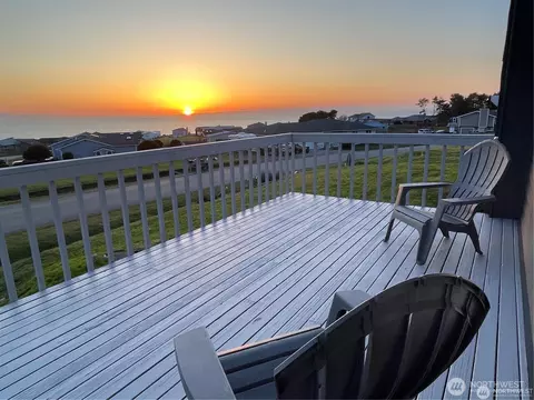 770 La Cana St, Coupeville, WA 98239