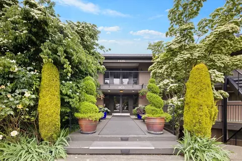 1425 S Puget Dr #117, Renton, WA 98055
