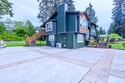 12005 221st Avenue Ct E, Bonney Lake, WA 98391