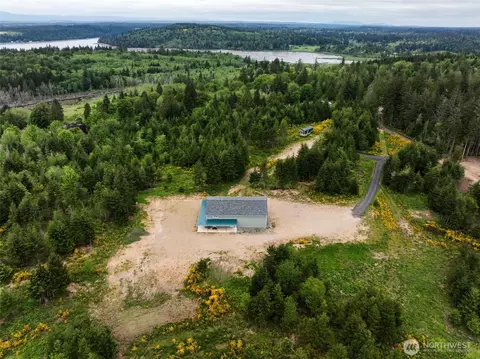 View/Area - 1363 E Crestview Dr, Shelton, WA 98584 photo 2 of 2