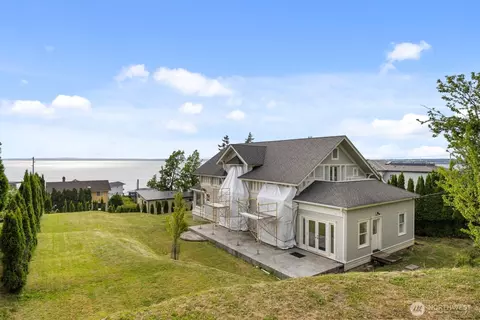 415 13th St, Bellingham, WA 98225