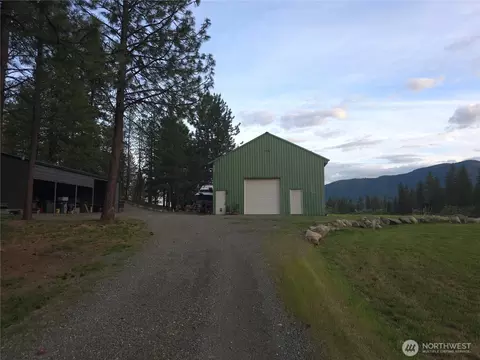 2111 B Sargent Rd, Addy, WA 99101