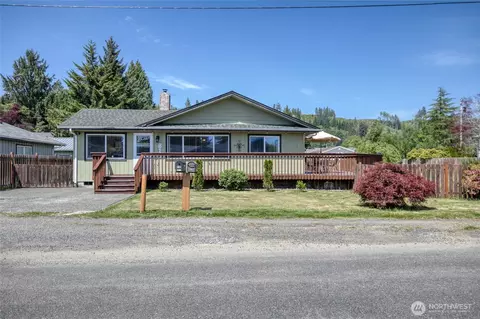 616 E Simpson Ave, Montesano, WA 98563
