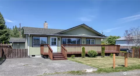 616 E Simpson Ave, Montesano, WA 98563