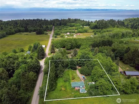 34 Lewallen Rd, Port Angeles, WA 98363