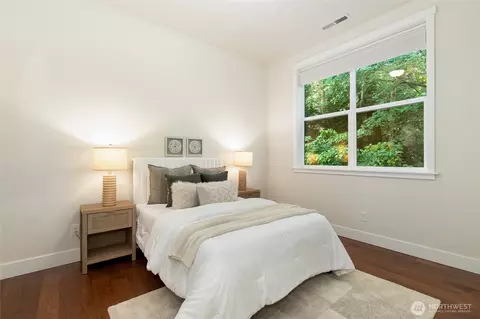 Bedroom - 5716 197th Pl SE, Bothell, WA 98012 photo 1 of 3