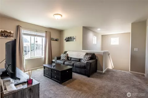 Other - 963 Bondgard Ave E, Enumclaw, WA 98022 photo 3 of 4