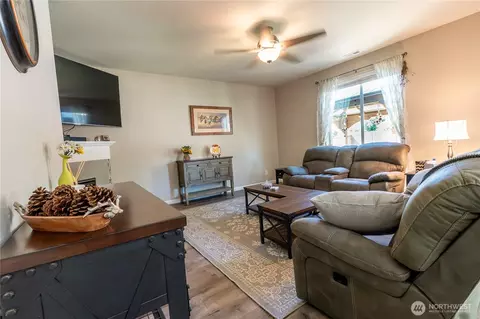 Other - 963 Bondgard Ave E, Enumclaw, WA 98022 photo 2 of 4