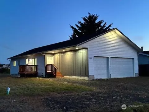 117 N Wynoochee Dr SW, Ocean Shores, WA 98569