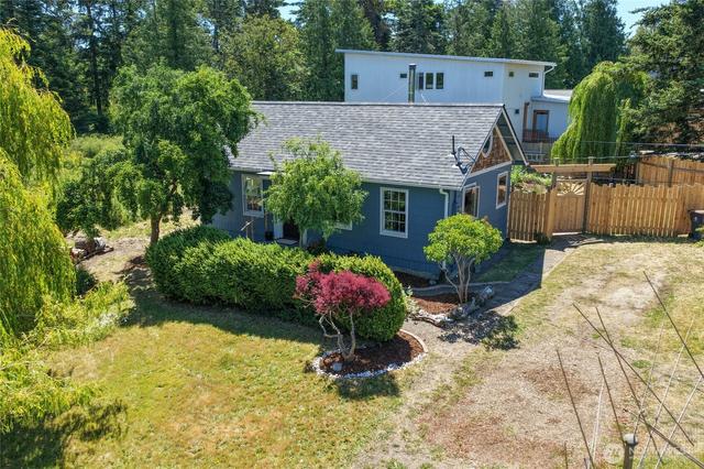 305 49th St, Port Townsend, WA 98368