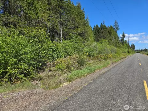 256 Walker Rd, Hoquiam, WA 98550